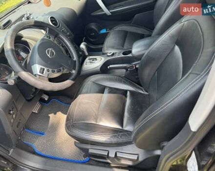 Черный Ниссан Кашкай 2, объемом двигателя 2 л и пробегом 206 тыс. км за 13000 $, фото 6 на Automoto.ua