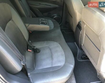 Черный Ниссан Кашкай 2, объемом двигателя 1.6 л и пробегом 189 тыс. км за 10200 $, фото 6 на Automoto.ua