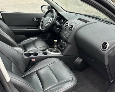 Черный Ниссан Кашкай 2, объемом двигателя 1.6 л и пробегом 232 тыс. км за 10350 $, фото 16 на Automoto.ua