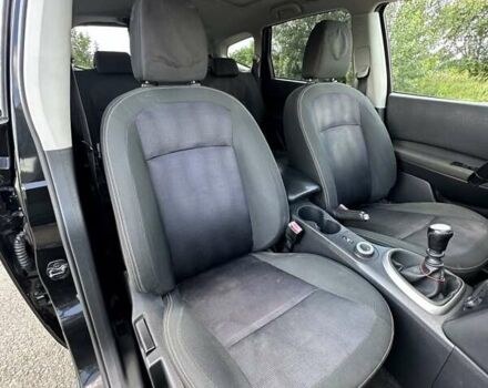 Черный Ниссан Кашкай 2, объемом двигателя 1.6 л и пробегом 191 тыс. км за 11600 $, фото 18 на Automoto.ua