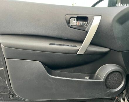 Чорний Ніссан Кашкай 2, об'ємом двигуна 1.5 л та пробігом 277 тис. км за 10890 $, фото 14 на Automoto.ua