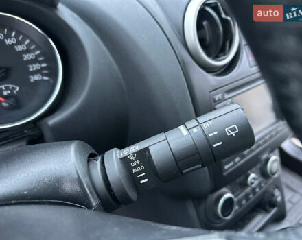 Черный Ниссан Кашкай 2, объемом двигателя 1.6 л и пробегом 211 тыс. км за 11500 $, фото 37 на Automoto.ua