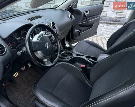 Черный Ниссан Кашкай 2, объемом двигателя 1.6 л и пробегом 211 тыс. км за 11500 $, фото 33 на Automoto.ua