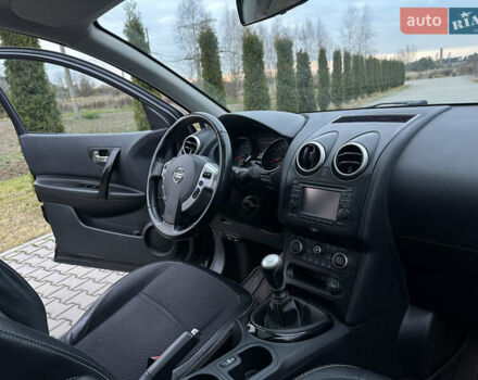 Черный Ниссан Кашкай 2, объемом двигателя 1.6 л и пробегом 211 тыс. км за 11500 $, фото 35 на Automoto.ua