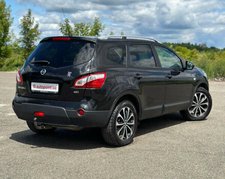 Черный Ниссан Кашкай 2, объемом двигателя 1.6 л и пробегом 191 тыс. км за 11600 $, фото 7 на Automoto.ua