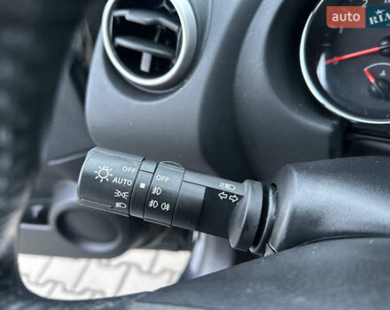 Черный Ниссан Кашкай 2, объемом двигателя 1.6 л и пробегом 211 тыс. км за 11500 $, фото 38 на Automoto.ua