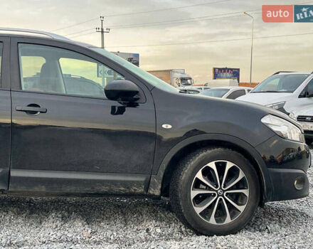 Черный Ниссан Кашкай 2, объемом двигателя 1.5 л и пробегом 277 тыс. км за 10890 $, фото 10 на Automoto.ua