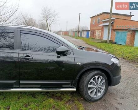 Черный Ниссан Кашкай 2, объемом двигателя 2 л и пробегом 221 тыс. км за 12700 $, фото 6 на Automoto.ua