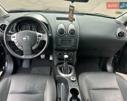 Черный Ниссан Кашкай 2, объемом двигателя 1.6 л и пробегом 167 тыс. км за 12600 $, фото 24 на Automoto.ua