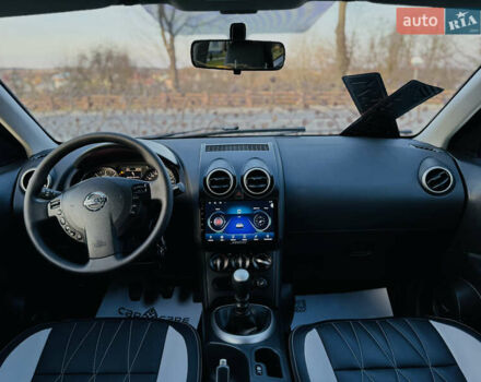 Черный Ниссан Кашкай 2, объемом двигателя 1.5 л и пробегом 154 тыс. км за 11950 $, фото 71 на Automoto.ua