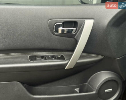 Черный Ниссан Кашкай 2, объемом двигателя 1.46 л и пробегом 293 тыс. км за 10350 $, фото 20 на Automoto.ua