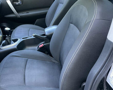 Черный Ниссан Кашкай 2, объемом двигателя 1.5 л и пробегом 219 тыс. км за 10500 $, фото 8 на Automoto.ua