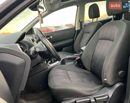 Черный Ниссан Кашкай 2, объемом двигателя 1.5 л и пробегом 277 тыс. км за 10890 $, фото 17 на Automoto.ua