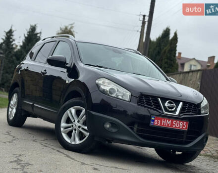 Черный Ниссан Кашкай 2, объемом двигателя 2 л и пробегом 216 тыс. км за 11700 $, фото 1 на Automoto.ua