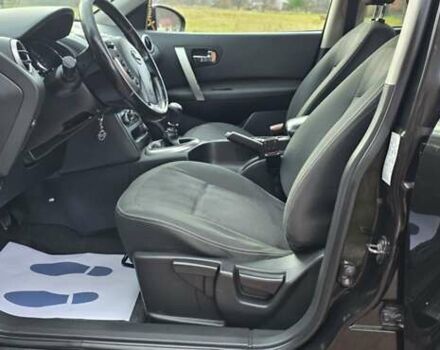 Черный Ниссан Кашкай 2, объемом двигателя 1.6 л и пробегом 274 тыс. км за 12850 $, фото 15 на Automoto.ua