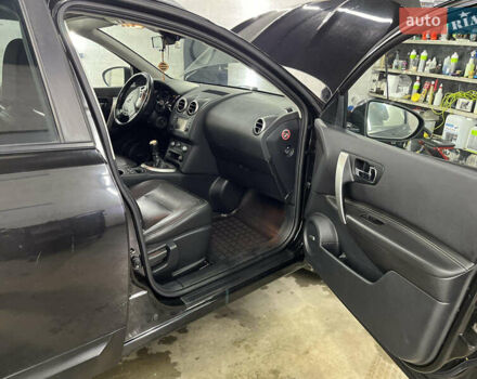 Чорний Ніссан Кашкай 2, об'ємом двигуна 1.6 л та пробігом 277 тис. км за 10750 $, фото 5 на Automoto.ua