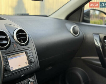 Черный Ниссан Кашкай 2, объемом двигателя 1.5 л и пробегом 230 тыс. км за 13200 $, фото 50 на Automoto.ua