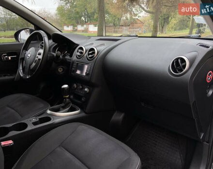 Черный Ниссан Кашкай 2, объемом двигателя 1.6 л и пробегом 223 тыс. км за 10350 $, фото 39 на Automoto.ua