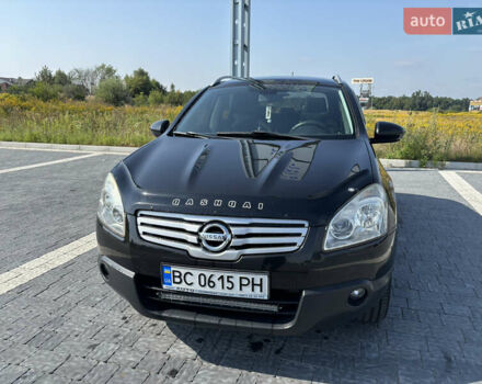 Чорний Ніссан Кашкай 2, об'ємом двигуна 2 л та пробігом 279 тис. км за 9800 $, фото 1 на Automoto.ua