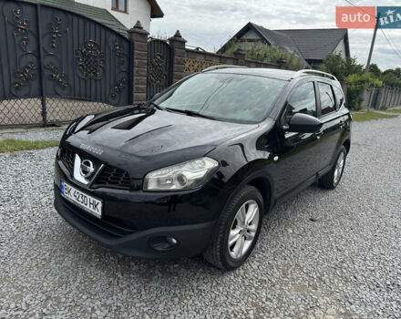 Чорний Ніссан Кашкай 2, об'ємом двигуна 1.5 л та пробігом 275 тис. км за 9400 $, фото 1 на Automoto.ua