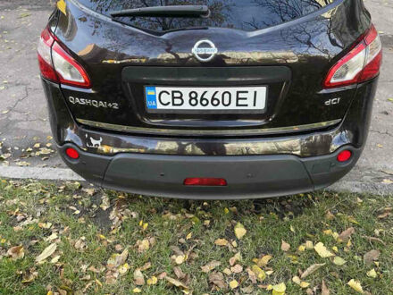 Черный Ниссан Кашкай 2, объемом двигателя 2 л и пробегом 268 тыс. км за 11000 $, фото 1 на Automoto.ua