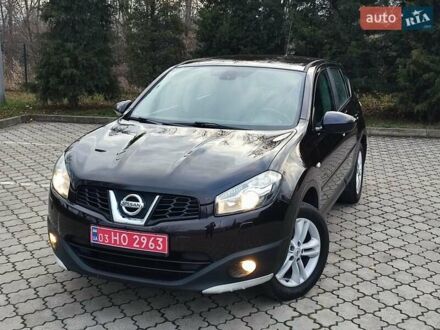 Черный Ниссан Кашкай 2, объемом двигателя 1.6 л и пробегом 220 тыс. км за 9950 $, фото 1 на Automoto.ua