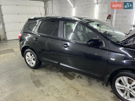 Черный Ниссан Кашкай 2, объемом двигателя 1.6 л и пробегом 277 тыс. км за 10750 $, фото 1 на Automoto.ua