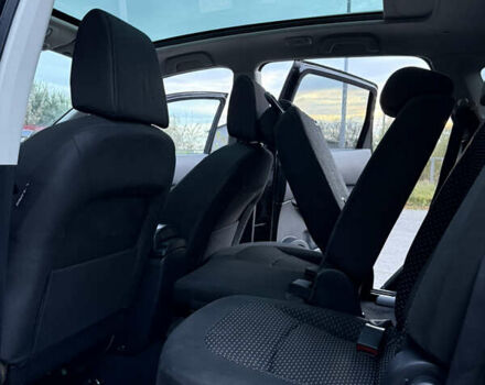 Ниссан Кашкай 2 2009 в Самборе на Automoto.ua Фиолетовый Ниссан Кашкай 2, объемом двигателя 1.5 л и пробегом 261 тыс. км за 9350 $, фото 39 на Automoto.ua