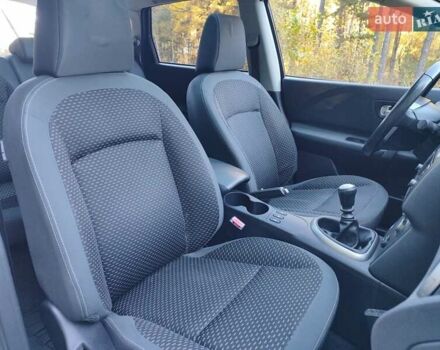 Ниссан Кашкай 2 2009 в Ковель на Automoto.ua Фиолетовый Ниссан Кашкай 2, объемом двигателя 1.5 л и пробегом 211 тыс. км за 8950 $, фото 47 на Automoto.ua