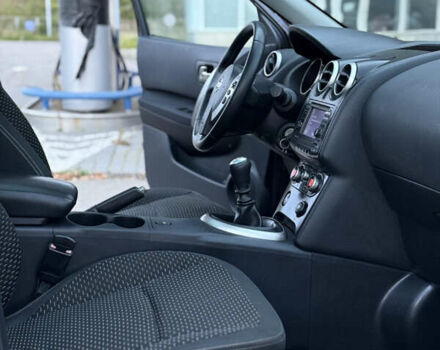 Ниссан Кашкай 2 2009 в Самборе на Automoto.ua Фиолетовый Ниссан Кашкай 2, объемом двигателя 1.5 л и пробегом 261 тыс. км за 9350 $, фото 28 на Automoto.ua