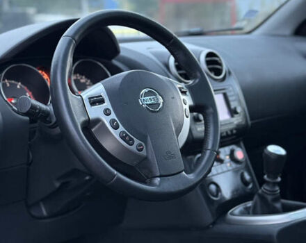 Ниссан Кашкай 2 2009 в Самборе на Automoto.ua Фиолетовый Ниссан Кашкай 2, объемом двигателя 1.5 л и пробегом 261 тыс. км за 9350 $, фото 31 на Automoto.ua