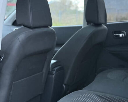 Ниссан Кашкай 2 2009 в Самборе на Automoto.ua Фиолетовый Ниссан Кашкай 2, объемом двигателя 1.5 л и пробегом 261 тыс. км за 9350 $, фото 45 на Automoto.ua