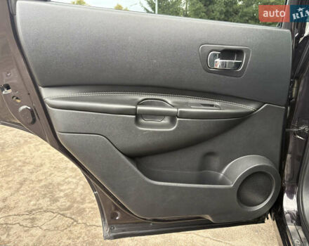 Фиолетовый Ниссан Кашкай 2, объемом двигателя 1.5 л и пробегом 238 тыс. км за 10200 $, фото 28 на Automoto.ua