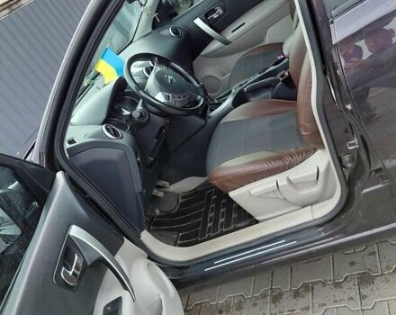 Фіолетовий Ніссан Кашкай 2, об'ємом двигуна 1.5 л та пробігом 257 тис. км за 10650 $, фото 9 на Automoto.ua