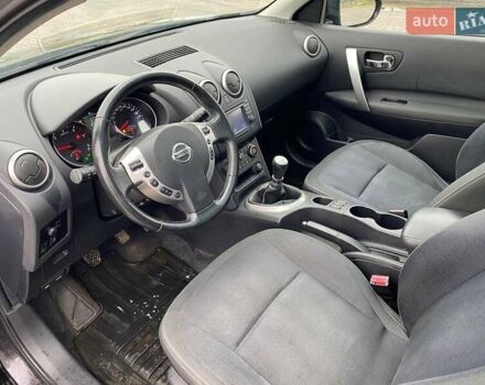 Фиолетовый Ниссан Кашкай 2, объемом двигателя 1.5 л и пробегом 236 тыс. км за 10250 $, фото 12 на Automoto.ua