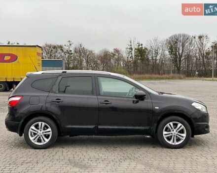 Фиолетовый Ниссан Кашкай 2, объемом двигателя 1.5 л и пробегом 236 тыс. км за 10250 $, фото 6 на Automoto.ua