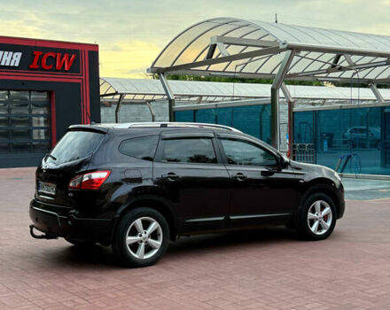 Фиолетовый Ниссан Кашкай 2, объемом двигателя 2 л и пробегом 248 тыс. км за 11600 $, фото 4 на Automoto.ua