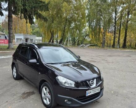 Ниссан Кашкай 2 2011 в Ровно на Automoto.ua Фиолетовый Ниссан Кашкай 2, объемом двигателя 2 л и пробегом 226 тыс. км за 10699 $, фото 8 на Automoto.ua