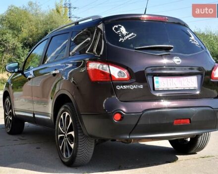 Фиолетовый Ниссан Кашкай 2, объемом двигателя 2 л и пробегом 227 тыс. км за 8999 $, фото 2 на Automoto.ua