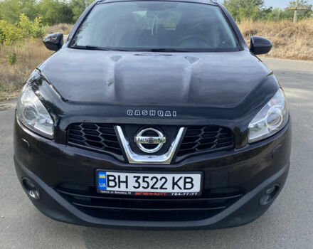 Ниссан Кашкай 2 2011 в Одессе на Automoto.ua Фиолетовый Ниссан Кашкай 2, объемом двигателя 2 л и пробегом 117 тыс. км за 10000 $, фото 2 на Automoto.ua