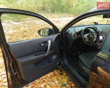 Фиолетовый Ниссан Кашкай 2, объемом двигателя 1.46 л и пробегом 225 тыс. км за 9900 $, фото 11 на Automoto.ua