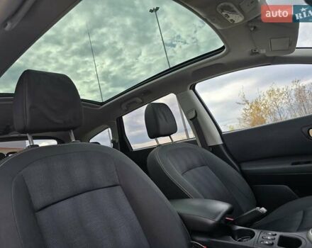 Фіолетовий Ніссан Кашкай 2, об'ємом двигуна 1.6 л та пробігом 289 тис. км за 11999 $, фото 22 на Automoto.ua