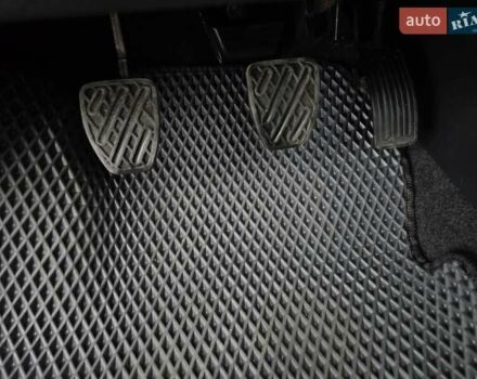 Фіолетовий Ніссан Кашкай 2, об'ємом двигуна 1.6 л та пробігом 289 тис. км за 11999 $, фото 32 на Automoto.ua