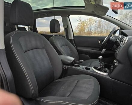 Фіолетовий Ніссан Кашкай 2, об'ємом двигуна 1.6 л та пробігом 289 тис. км за 11999 $, фото 23 на Automoto.ua