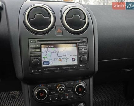 Фіолетовий Ніссан Кашкай 2, об'ємом двигуна 1.6 л та пробігом 289 тис. км за 11999 $, фото 28 на Automoto.ua