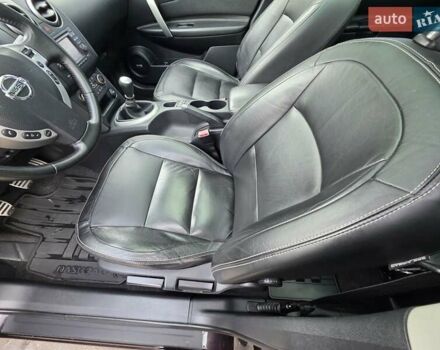 Фіолетовий Ніссан Кашкай 2, об'ємом двигуна 1.6 л та пробігом 158 тис. км за 11750 $, фото 61 на Automoto.ua