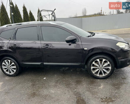 Фиолетовый Ниссан Кашкай 2, объемом двигателя 1.6 л и пробегом 237 тыс. км за 10200 $, фото 3 на Automoto.ua