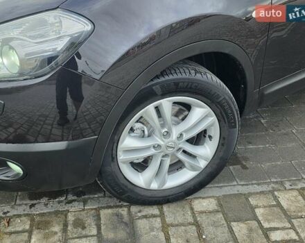 Фіолетовий Ніссан Кашкай 2, об'ємом двигуна 1.6 л та пробігом 158 тис. км за 11750 $, фото 13 на Automoto.ua