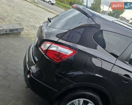 Фіолетовий Ніссан Кашкай 2, об'ємом двигуна 1.6 л та пробігом 158 тис. км за 11750 $, фото 22 на Automoto.ua