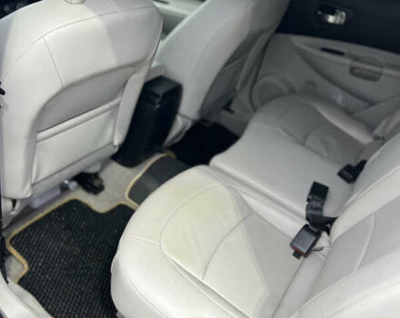 Фиолетовый Ниссан Кашкай 2, объемом двигателя 1.6 л и пробегом 237 тыс. км за 10200 $, фото 8 на Automoto.ua